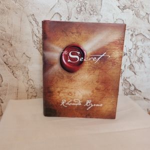 🔥4 for $20🔥The Secret by Rhonda Bynes